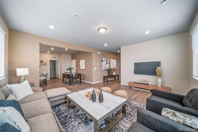 10124 Salem Court, Commerce City, CO 80022