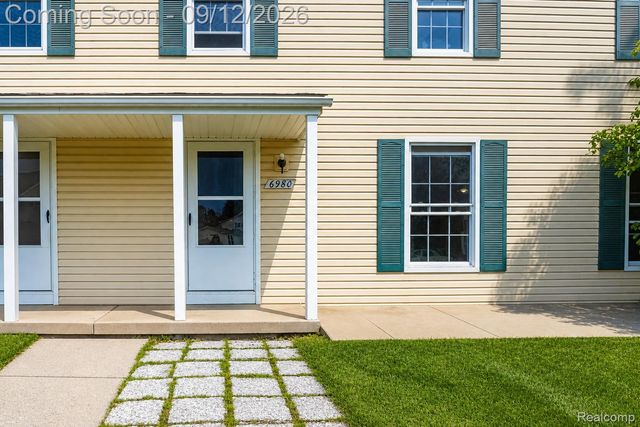 6980 Harvard Lane 127, Canton Charter Township, MI 48187