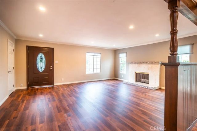 870 N Alexandria Avenue, Los Angeles, CA 90029