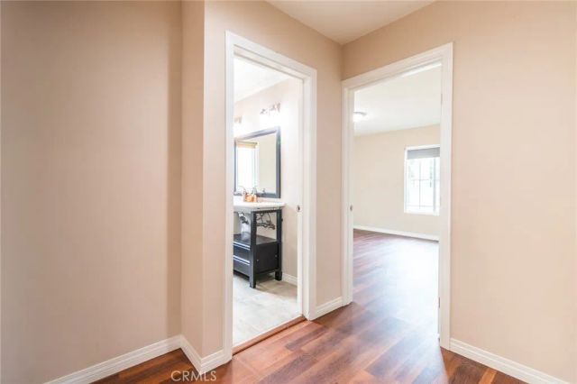 870 N Alexandria Avenue, Los Angeles, CA 90029