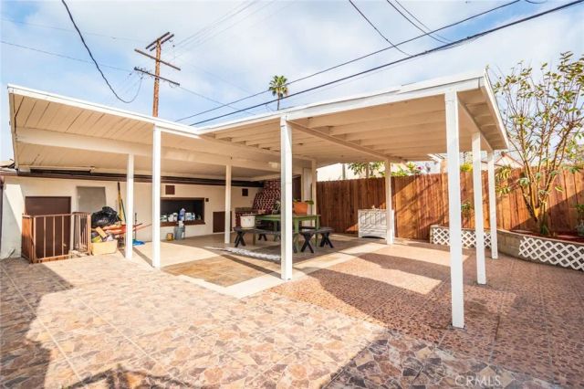 870 N Alexandria Avenue, Los Angeles, CA 90029