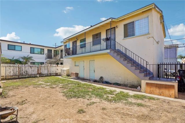 1341 Stanley Avenue, Long Beach, CA 90804