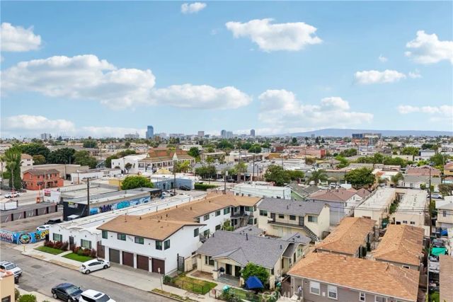 1341 Stanley Avenue, Long Beach, CA 90804