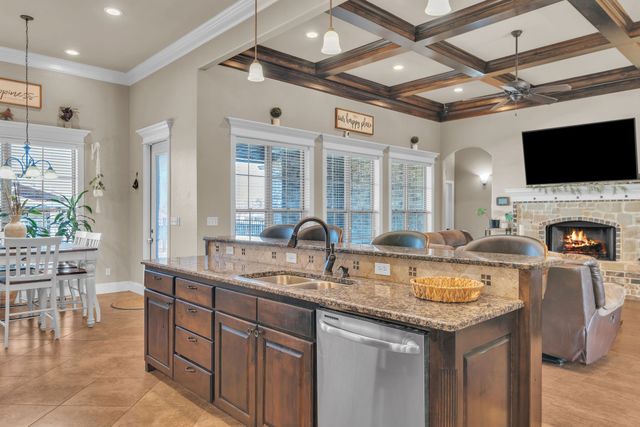 12118 Copper Circle, Lindale, TX 75706