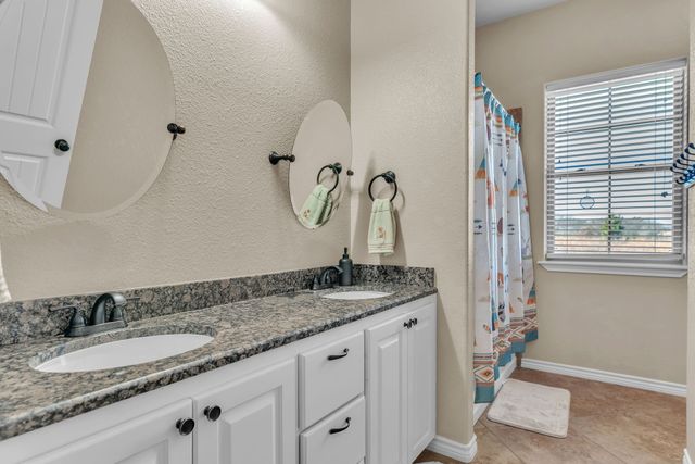 12118 Copper Circle, Lindale, TX 75706