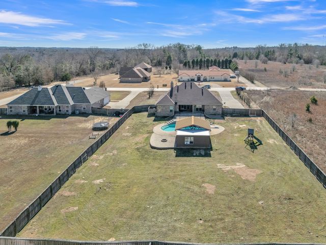 12118 Copper Circle, Lindale, TX 75706