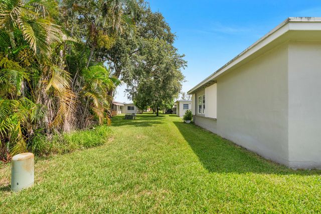 5711 NW 65TH Way, Tamarac, FL 33321