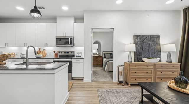 4600 E McKinney Street 6118, Denton, TX 76208