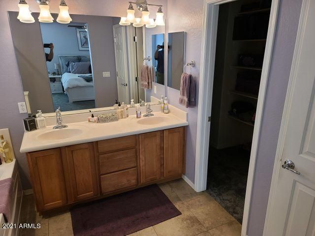 15820 N 21st Drive, Phoenix, AZ 85023