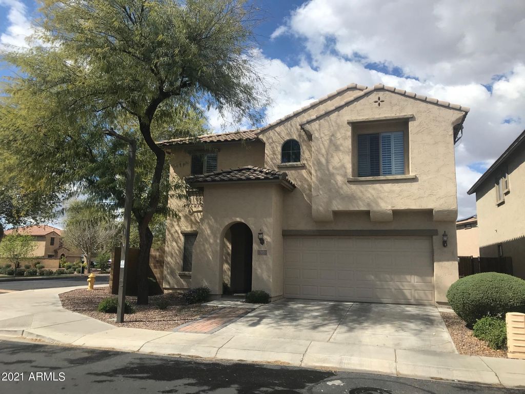 15820 N 21st Drive, Phoenix, AZ 85023