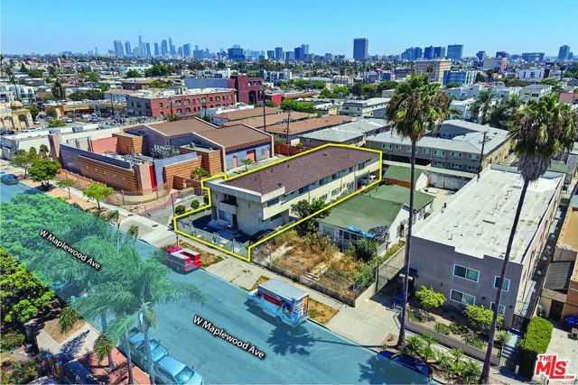 4934 Maplewood Avenue, Los Angeles, CA 90004