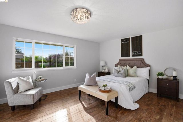 2904 Balboa Dr, Tracy, CA 95376