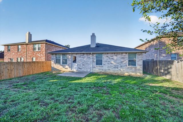8417 Redheart Street, Arlington, TX 76002