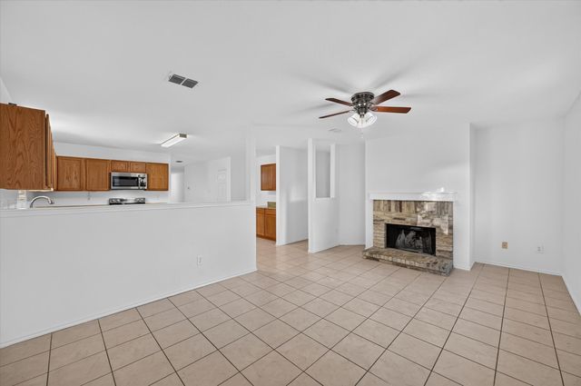 8417 Redheart Street, Arlington, TX 76002