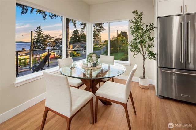 11988 Marine View Drive SW, Burien, WA 98146