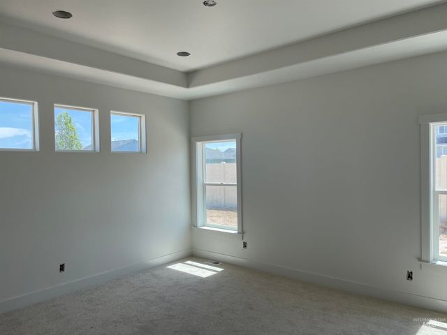 783 Kamiah Rd, Twin Falls, ID 83301