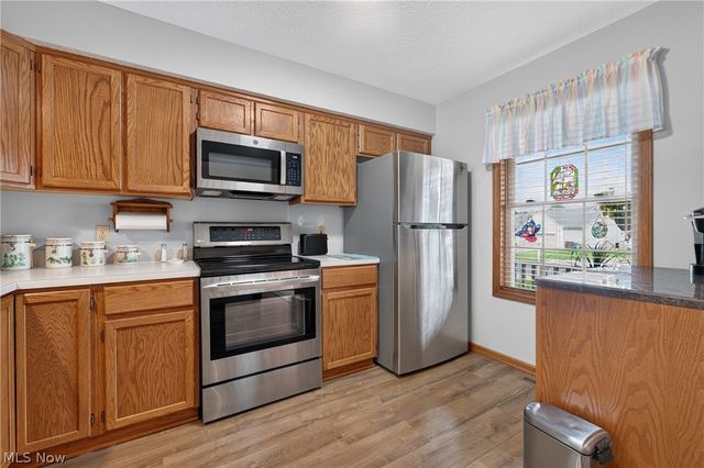 2043 Summer Evening Drive, Canal Fulton, OH 44614