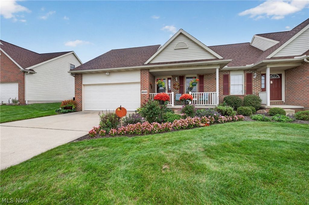 2043 Summer Evening Drive, Canal Fulton, OH 44614