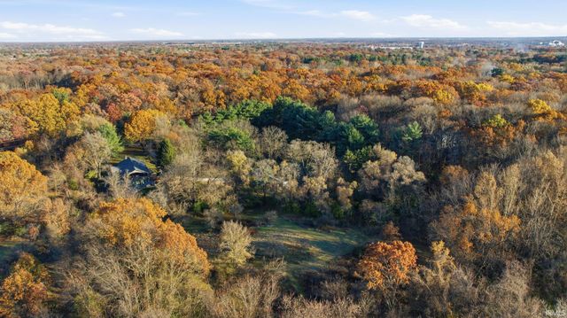 51757 Hickory Road, Granger, IN 46530