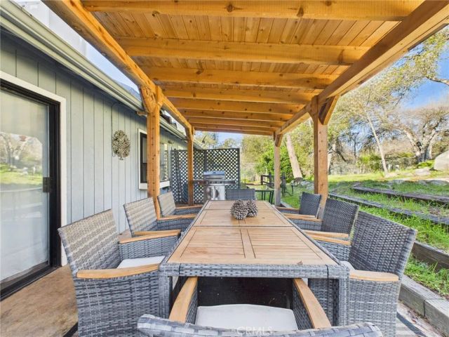 43710 Hilltop, Ahwahnee, CA 93601