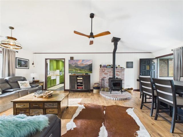 43710 Hilltop, Ahwahnee, CA 93601
