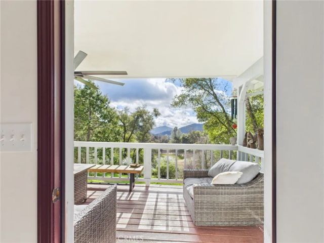 43710 Hilltop, Ahwahnee, CA 93601