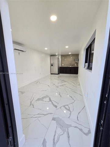 345 NW 5th Ave, Florida City, FL 33034