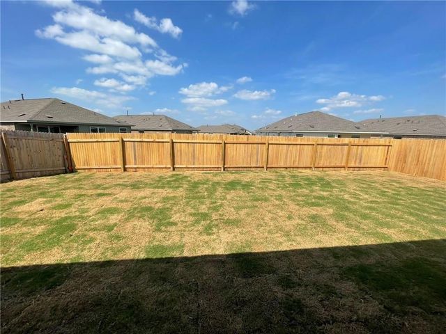 101 Konik RD, Georgetown, TX 78626