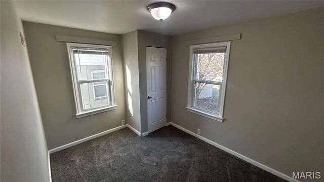 825 Walters Drive, Ferguson, MO 63135