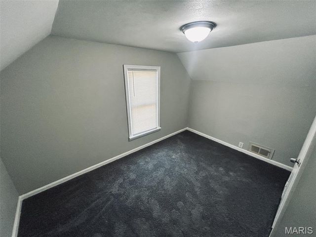 825 Walters Drive, Ferguson, MO 63135