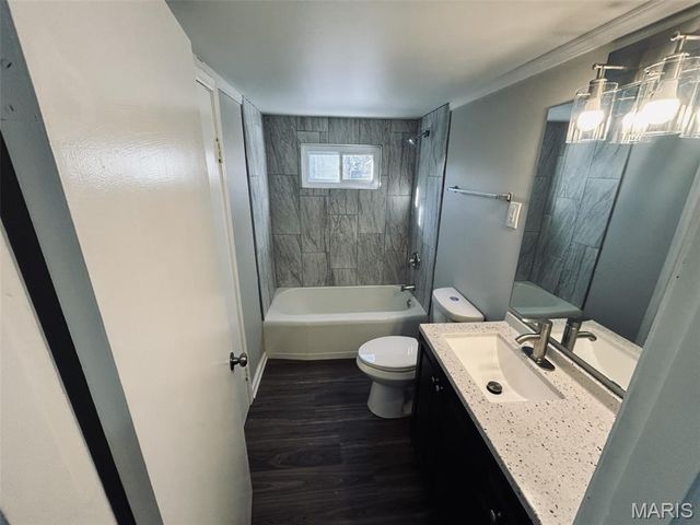 825 Walters Drive, Ferguson, MO 63135