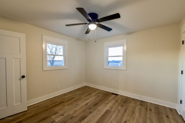 77 Royal Dr, Rock Island, TN 38581