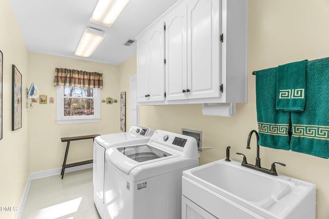 210 Get A Way Lane, Bahama, NC 27503