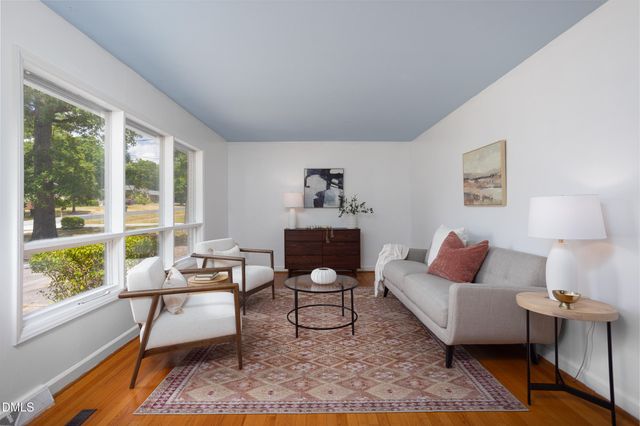 135 Argonne Drive, Durham, NC 27704