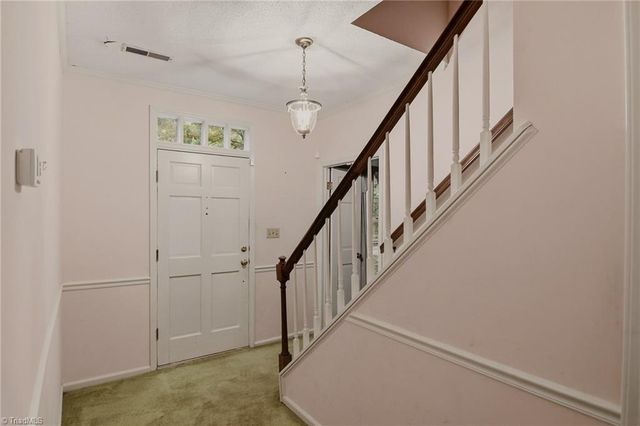 1875 Mallard Lakes Drive, Winston-salem, NC 27106