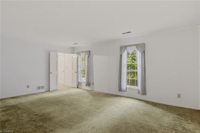 1875 Mallard Lakes Drive, Winston-salem, NC 27106