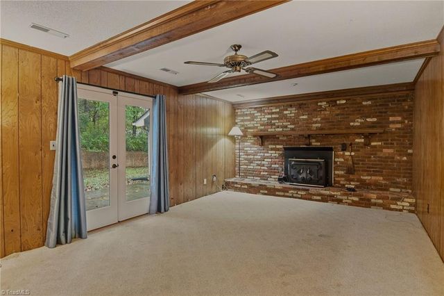 1875 Mallard Lakes Drive, Winston-salem, NC 27106