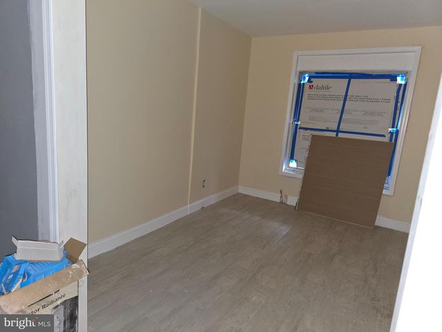 424 HIGHLAND AVE, Chester, PA 19013