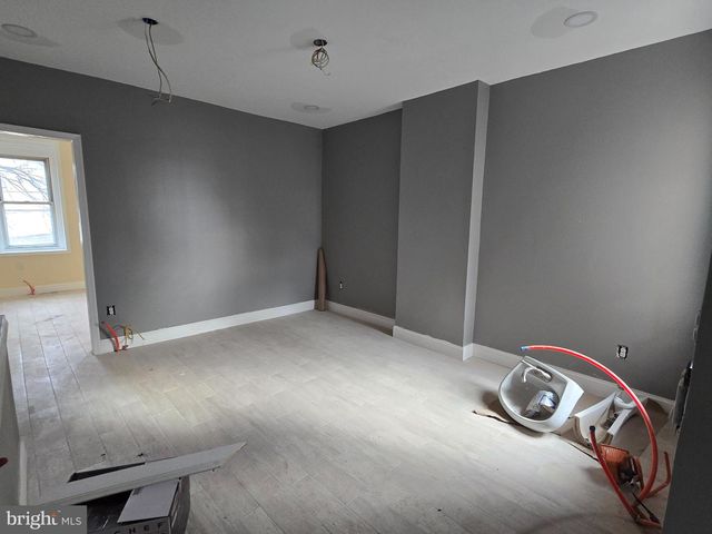 424 HIGHLAND AVE, Chester, PA 19013