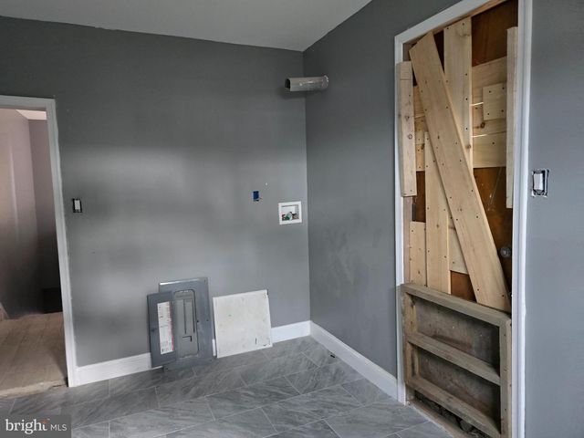 424 HIGHLAND AVE, Chester, PA 19013