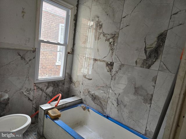 424 HIGHLAND AVE, Chester, PA 19013