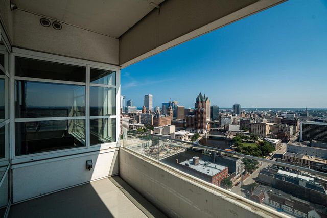 1141 N Martin L King Jr DRIVE #2803, Milwaukee, WI 53203