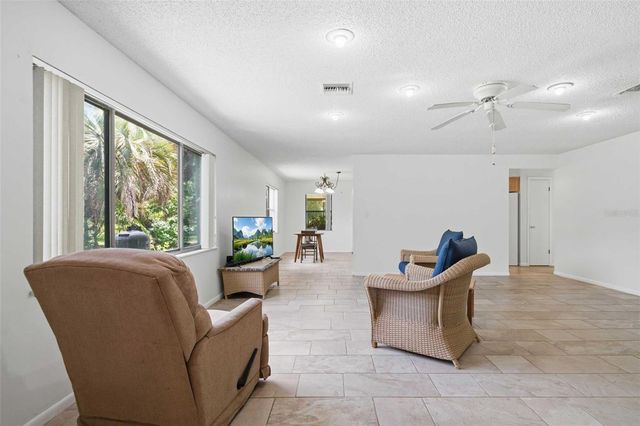 385 N CORNISH POINT, Lecanto, FL 34461