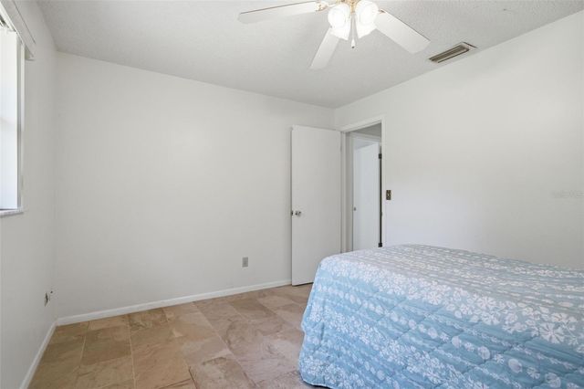 385 N CORNISH POINT, Lecanto, FL 34461