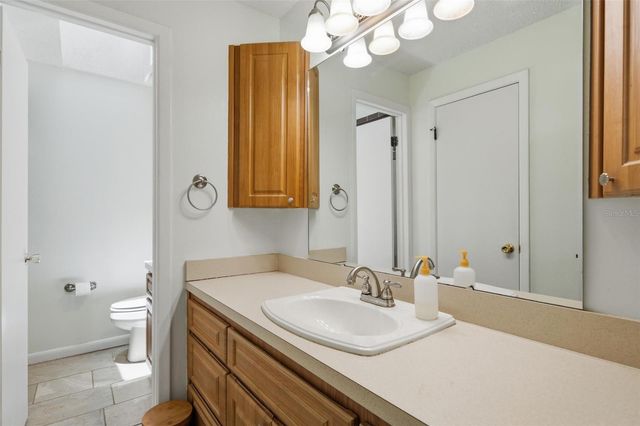 385 N CORNISH POINT, Lecanto, FL 34461