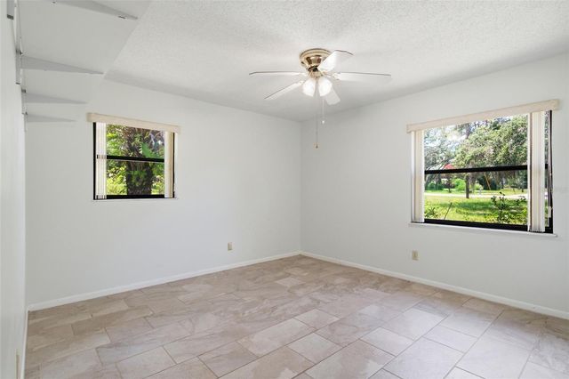 385 N CORNISH POINT, Lecanto, FL 34461