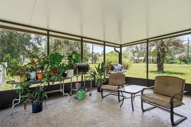 385 N CORNISH POINT, Lecanto, FL 34461