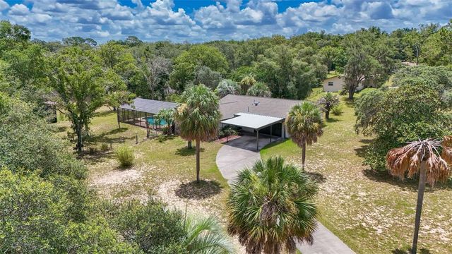 385 N CORNISH POINT, Lecanto, FL 34461