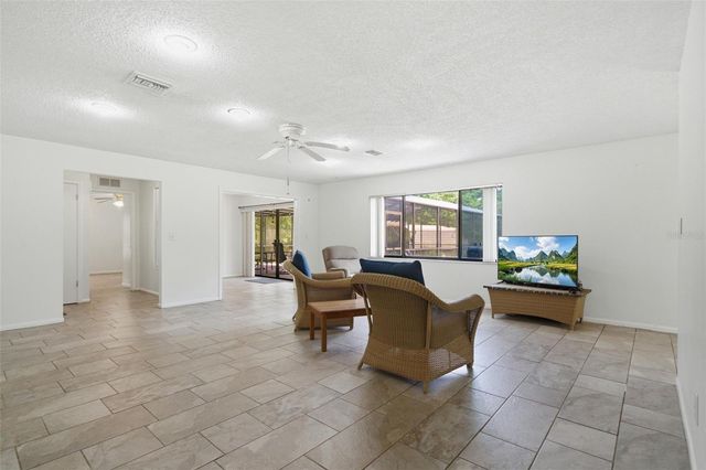 385 N CORNISH POINT, Lecanto, FL 34461