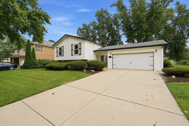 1025 Belair Drive, Darien, IL 60561